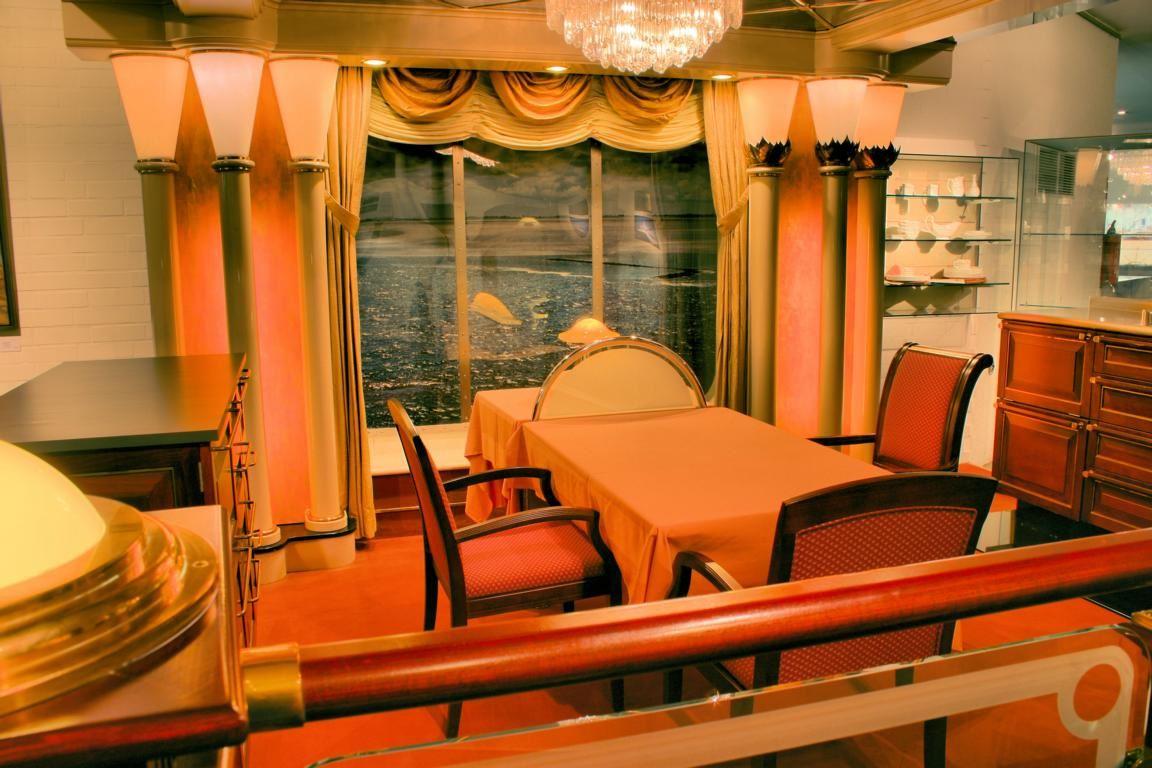 Modellkabine im Maßstab 1:1