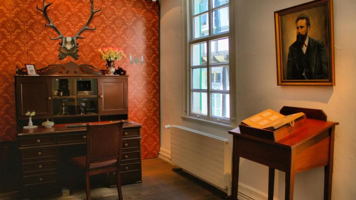 Nachbau des Büros von Wilhelm Conrad Röntgen.
